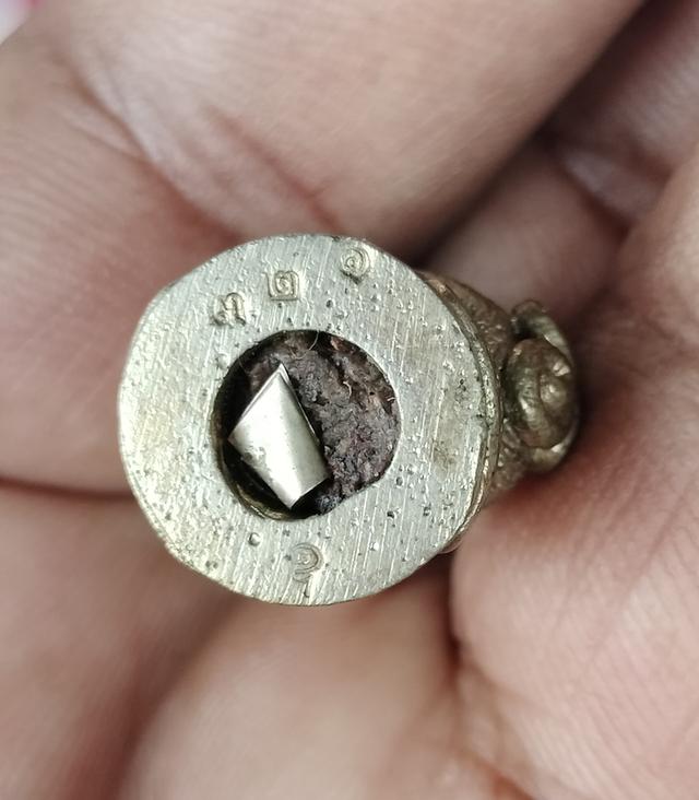 ทองรวยเรียกทรัพย์เมตตามหานิยม