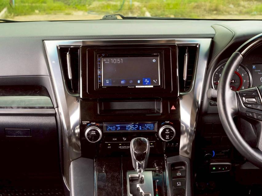 TOYOTA ALPHARD 2.5 SC PACKAGE 2019 18