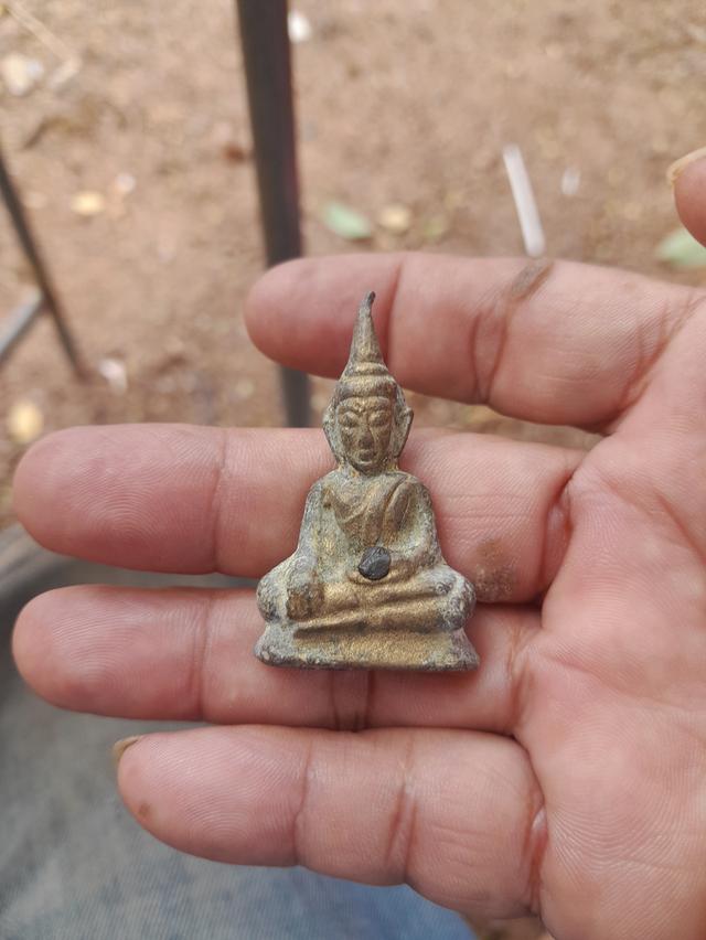 พระท่ากระดานกาจนบุรี