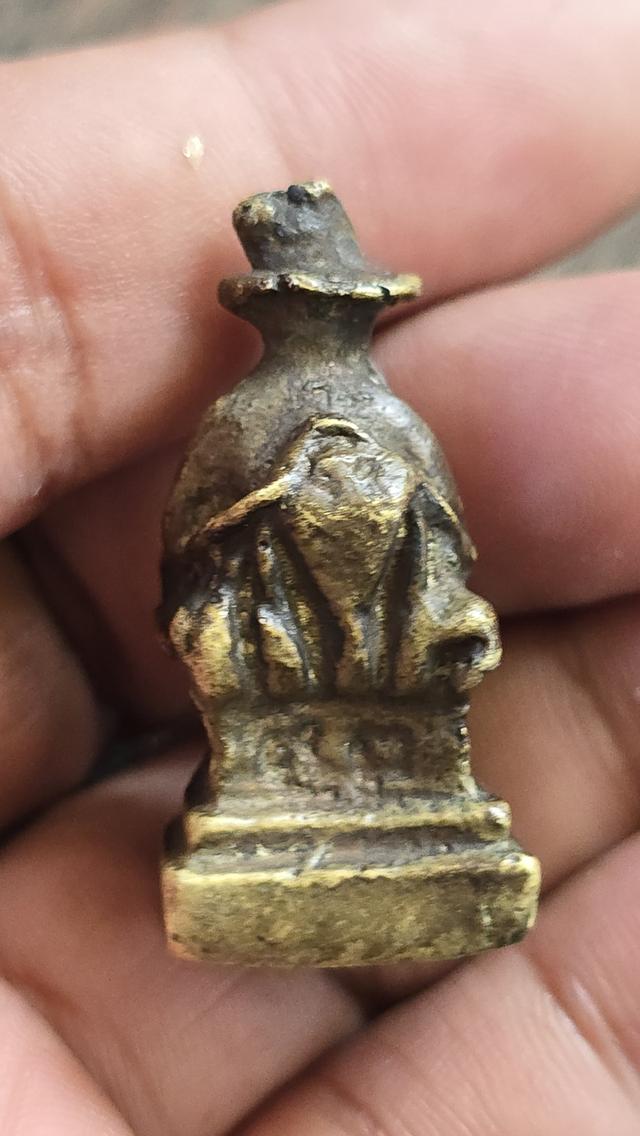 รูปหล่อ พระเจ้าตากสิน