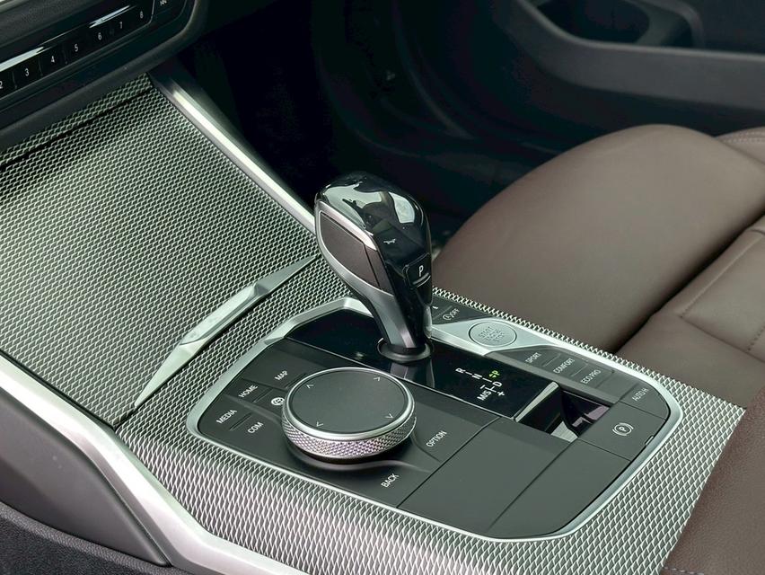 รหัสรถ NCT119 BMW 330li M Sport G28 2021 จด 2022 16