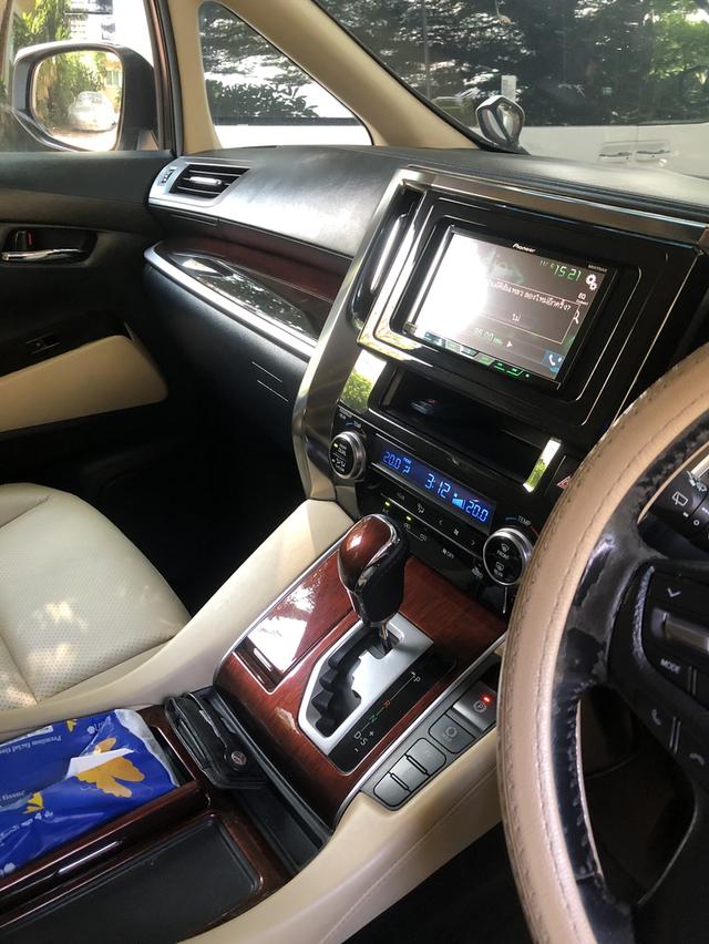 ขายรถตู้ TOYOTA Alphard 1.2 ล้าน