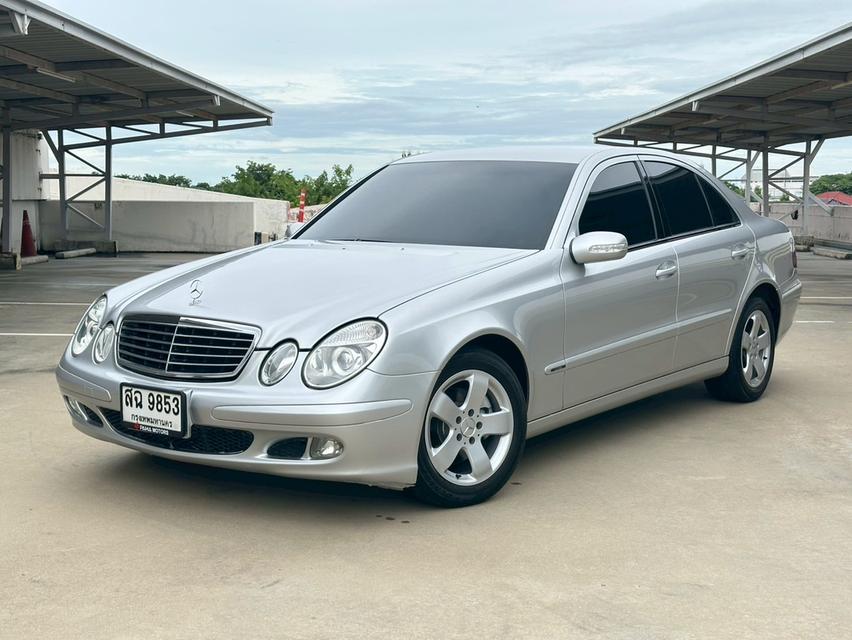 Mercedes-Benz E220 2.2L CDI Classic (W211) รถสภาพสวยพร้อมใช้งาน