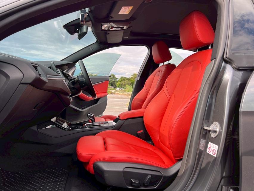 BMW 220i Grand Coupe M Sport ปี 2021 จด 2022  17