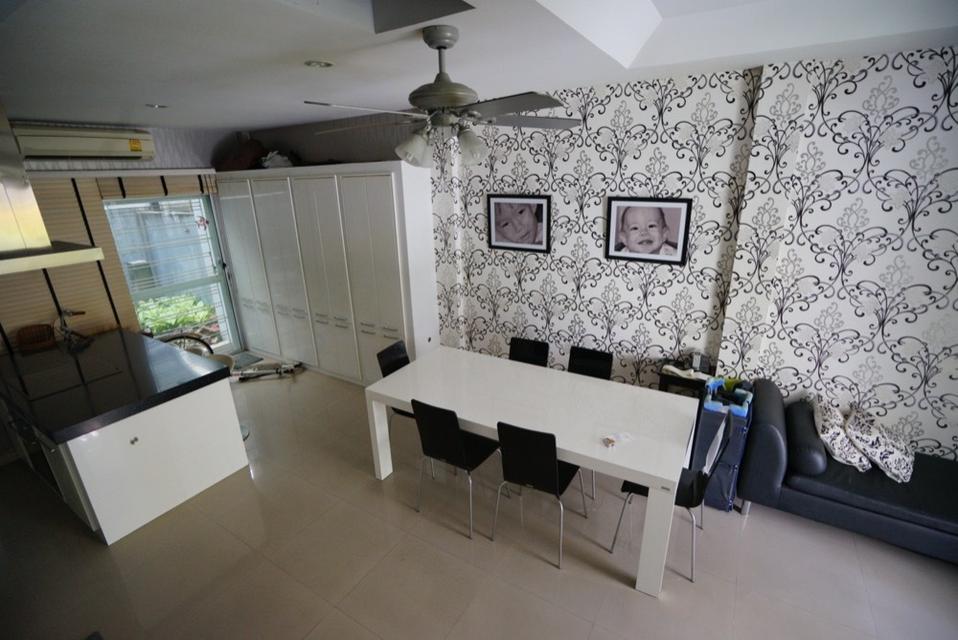 ให้เช่าทาวน์โฮม 3 ชั้น เออร์บาร์เนี่ยน urbanion บ้านสวยพร้อมอยู่ ใกล้ซีคอนสแควร์ (N.1949) 1