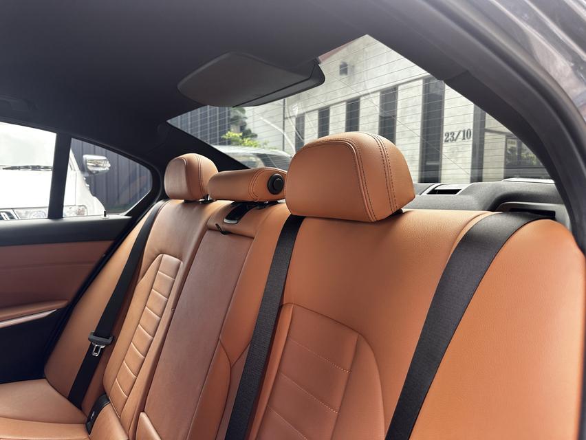 BMW 330e Plug-in Hybrid M Sport ปี2021 รถมือเดียว 18
