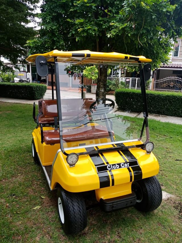 รถกอล์ฟไฟฟ้า Clubcar DS 2+2 สีเหลือง