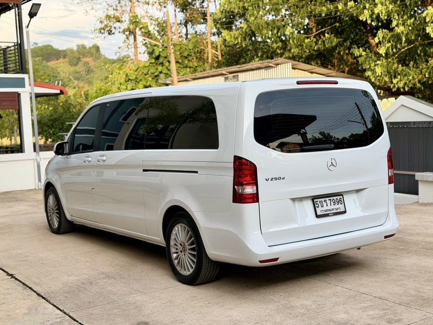 Mercedes-Benz V 250 d 2.1L 2020 āļĢāļđāļāļĒāđāļāļĒāļāļĩāđ 3
