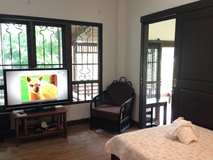 ขายบ้านเดี่ยวริมน้ำ 175 ตรว. ออกแบบสร้างโดยสถาปนิก วัสดุคุณภาพ ใกล้ BTS คูคต 7