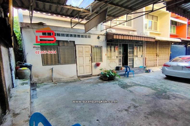 อาคารพาณิชย์ เนื้อที่ 16 ตร.ว. แยกคอกวัว ศาลเจ้าพ่อเสือ, ใกล้ศาลเจ้าพ่อเสือ ถนนราชดำเนินกลาง แขวงศาลเจ้าพ่อเสือ เขตพระนคร 2