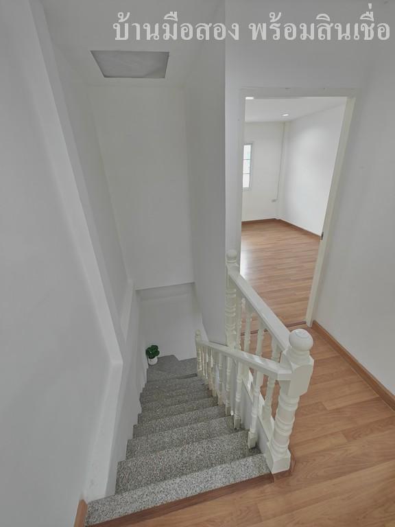 หมู่บ้านรัชธานี6 สายไหม 7