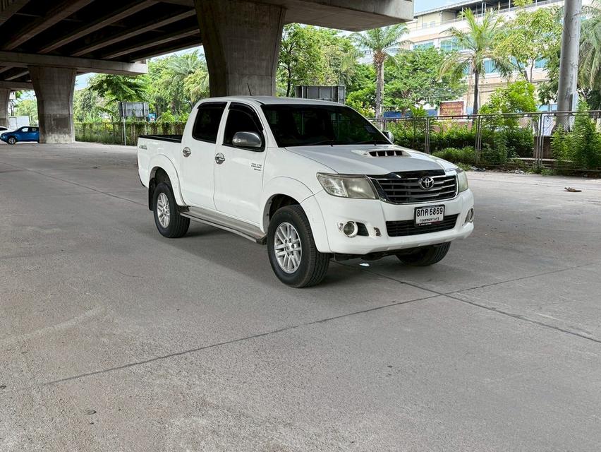 ขายรถ Toyota Vigo Champ 2.5E Double Cab ปี 2013 สีขาว เกียร์ออโต้