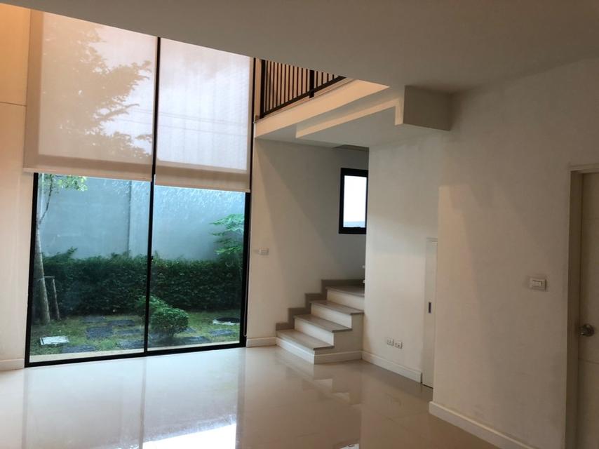 ให้เช่าทาวน์โฮม 3 ชั้น Eco Space บางนา-วงแหวน | โฮมออฟฟิศสมบูรณ์แบบ | 3 นอน 3 น้ำ | ศูนย์กลางธุรกิจและการใช้ชีวิต ใกล้เมกาบางนา | 20 นาทีถึงสุวรรณภูมิ 7