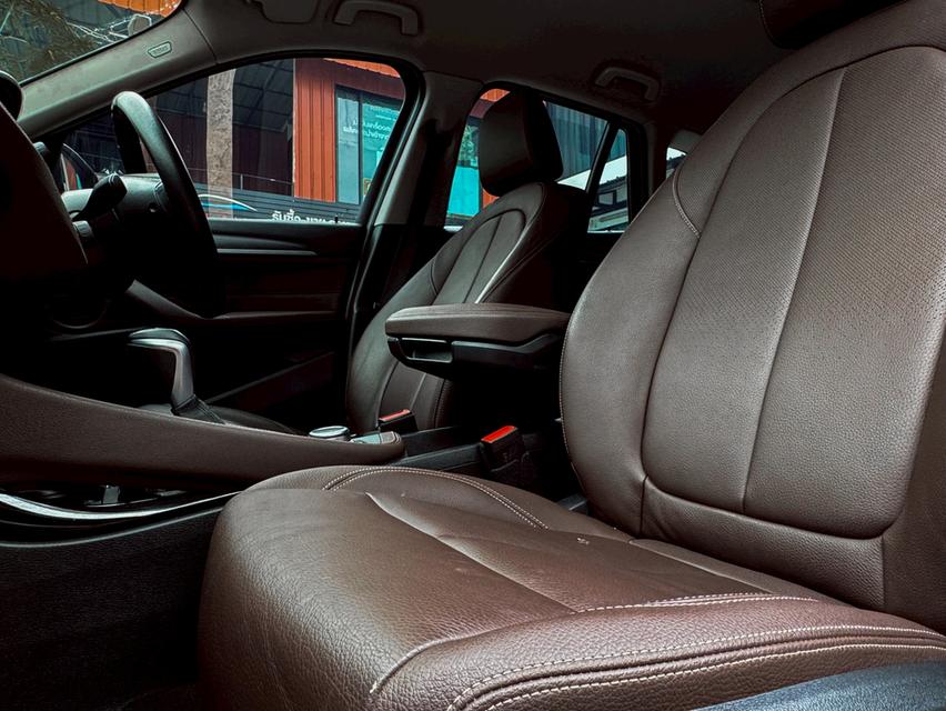 รหัสรถ LG53 For Sale : 2020 BMW X1 20d XLine 8