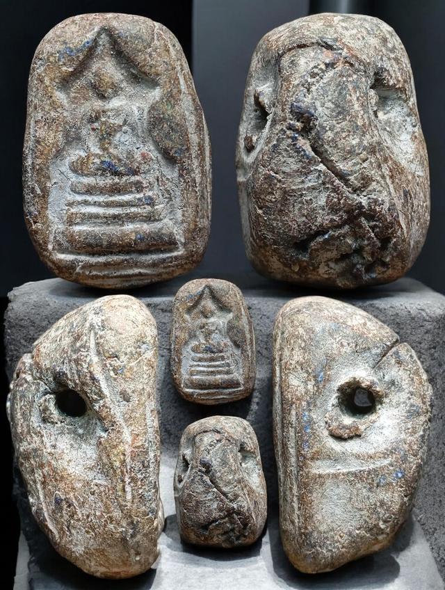 เปิด พระสนเด็จแหวกม่านหูไหเก่า กรุวัดทัพข้าว จ.สุโขทัย