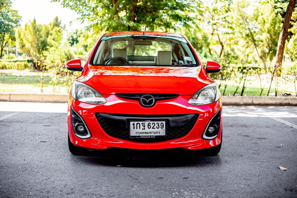 Mazda2 1.5 Spirit Sedan สีแดง ปี 2012 3