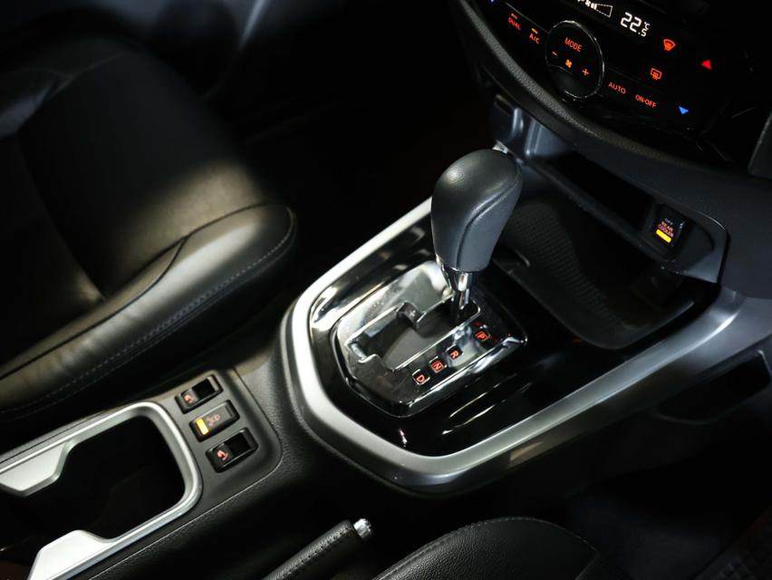 2019 Nissan Terra 2.3 (ปี 18-26) VL SUV AT รูปที่ 11