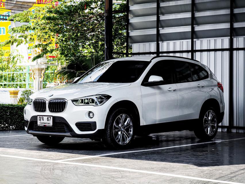 BMW X1 1.8 S Drive Ico เบนซิน ปี 2019 สีขาว เลขไมล์ 20,000 กิโล  3