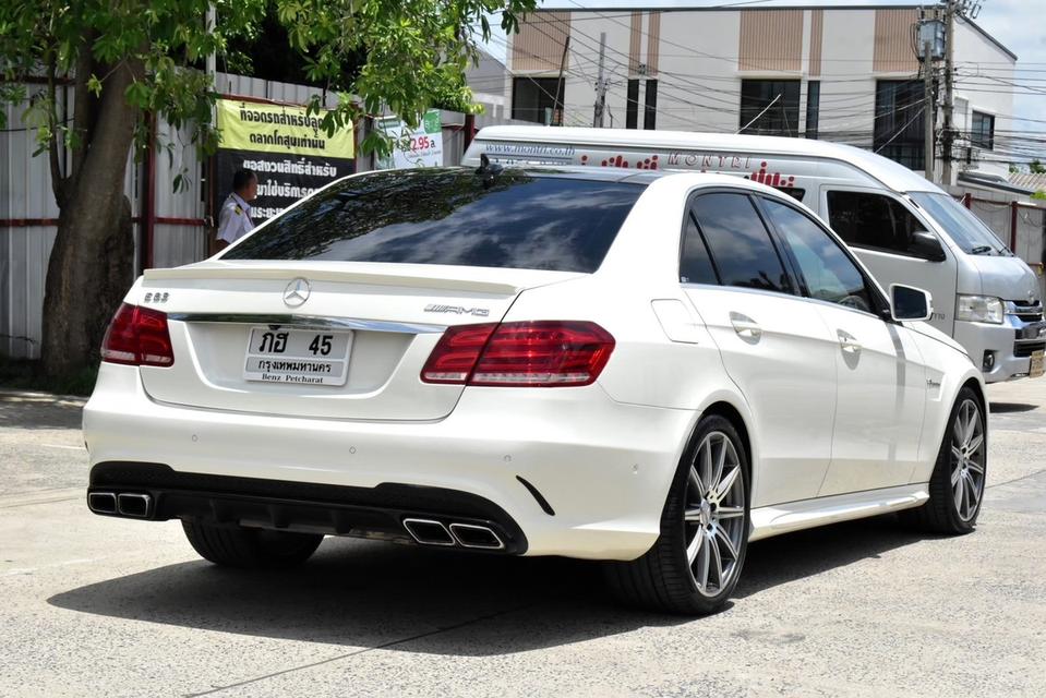 benz E63 E250 auto ไมล์ 24,000 กม. รถสวย 5500 CC ราคา 1,890,000 บาท 20