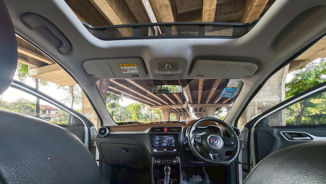 MG ZS 1.5 X Sunroof AT ปี 2019 14