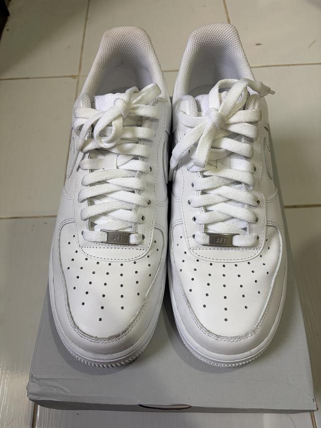 รองเท้า Nike Air Force 1 Triple white รูปที่ 2