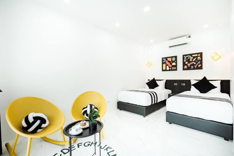 For rent pool villa style modern 2 storey beachfront Pattaya Najomtien  18