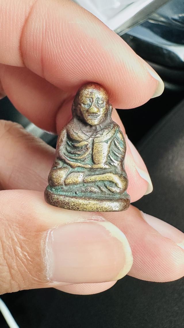 หลวงพ่อเงินวัดบางคลาน พิมพ์ขี้ตา 5 ชาย