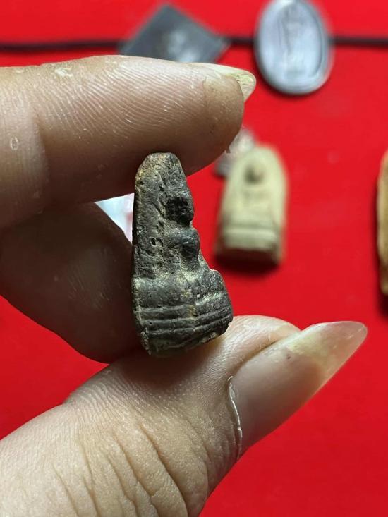 พระรอดไม่ทราบที่ เนื้อหาจัดจ้าน รูปที่ 5