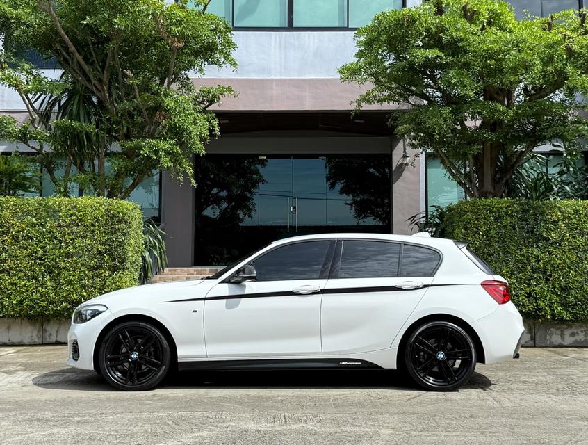 2018 BMW 118I M PERFORMANCE รถมือเดียว 8X,XXX กม รถเข้าศูนย์ตรงระยะ รถไม่เคยมีอุบัติเหตุครับ 5