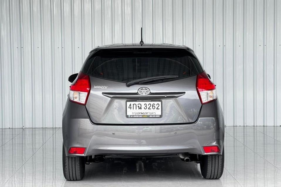 Toyota Yaris 1.2J เบนซิน เกียร์ออโต้  ปี2015 10