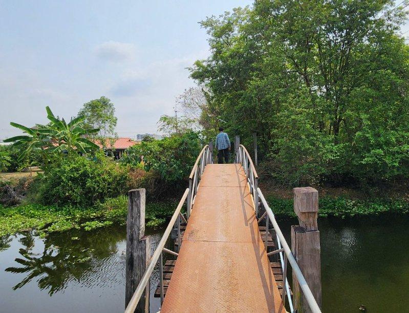 ขายที่ดินวังตะเคียน 53 ไร่ ซอยหลังแม็คโคร ติดคลอง ใกล้ถ.สุวินทวงศ์304-1กม. อ.เมืองฉะเชิงเทรา 4