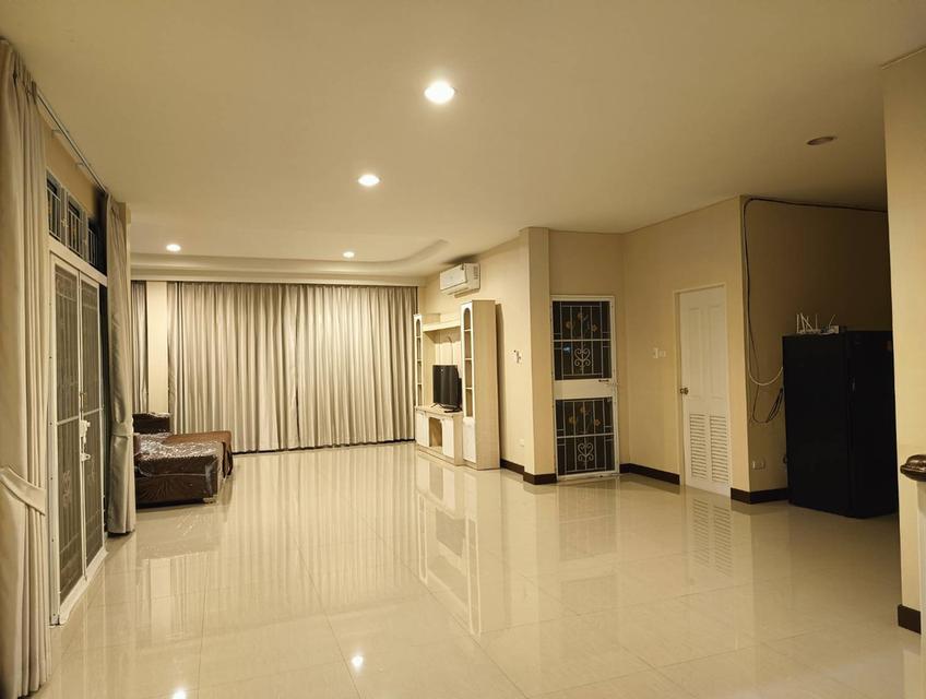 ขายบ้านเดี่ยวสองชั้น เมืองโคราช พร้อมผู้เช่า 5
