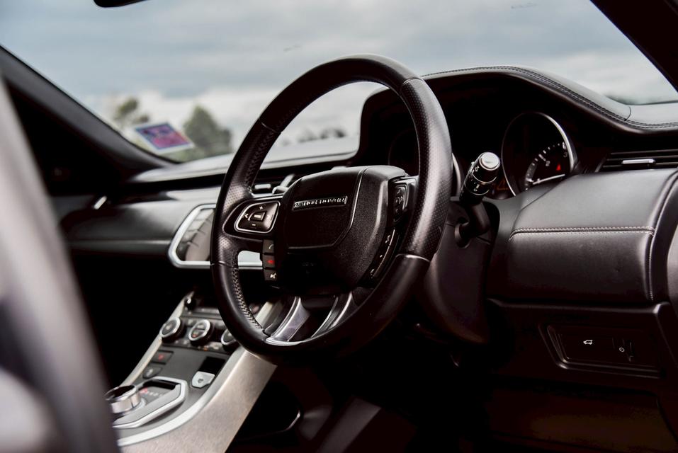 รหัสรถ CBL2524 Land Rover Evoque 2.2 SD4 AT 2012 13