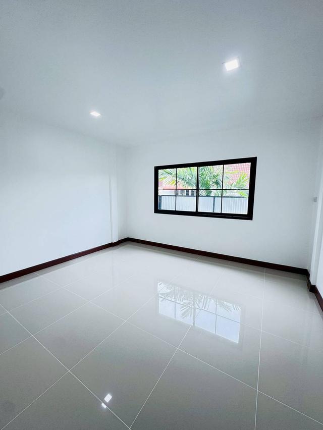 หมู่บ้านศรีเมืองทอง 11