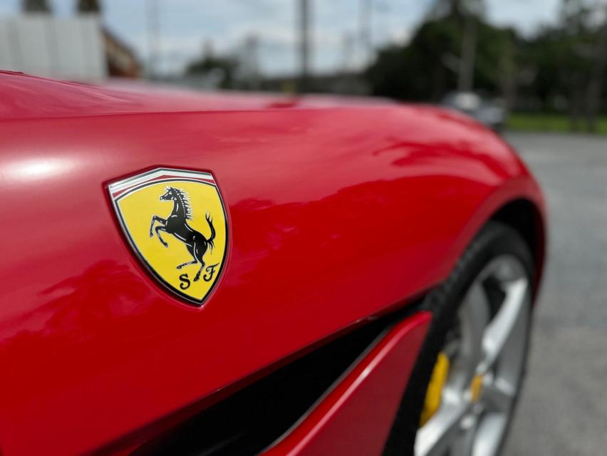 Ferrari Portofino Rosso Corsa Metallic