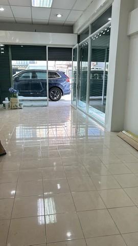 ให้เช่าอาคารพาณิชย์ 4.5 ชั้น 28 ตรว. ห้องมุม ย่านลาดพร้าว-วังหิน เหมาะทำคลีนิค หรือโฮมออฟฟิศ 1