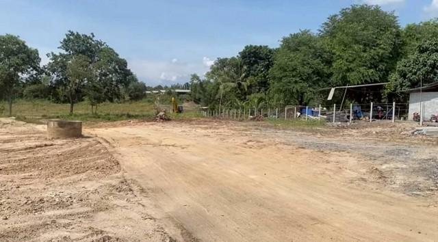 ขายที่ดินบ้านบึงชลบุรี ขายที่ดินใกล้เขตโรงงานเนื้อที่11ไร่ ผังสีเหลือง ตำบลคลองกิ่วอำเภอบ้านบึงชลบุรี