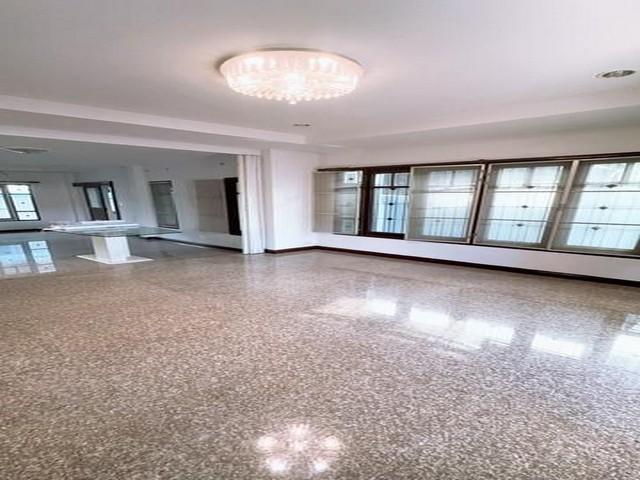 PB5859ขายบ้าน ซอยประดิษฐ์มนูญธรรม 15 บ้านนอกโครงการ ทำเลดีมากๆ อยู่หลังเซ็นทรัลอีสต์วิลล์ 3