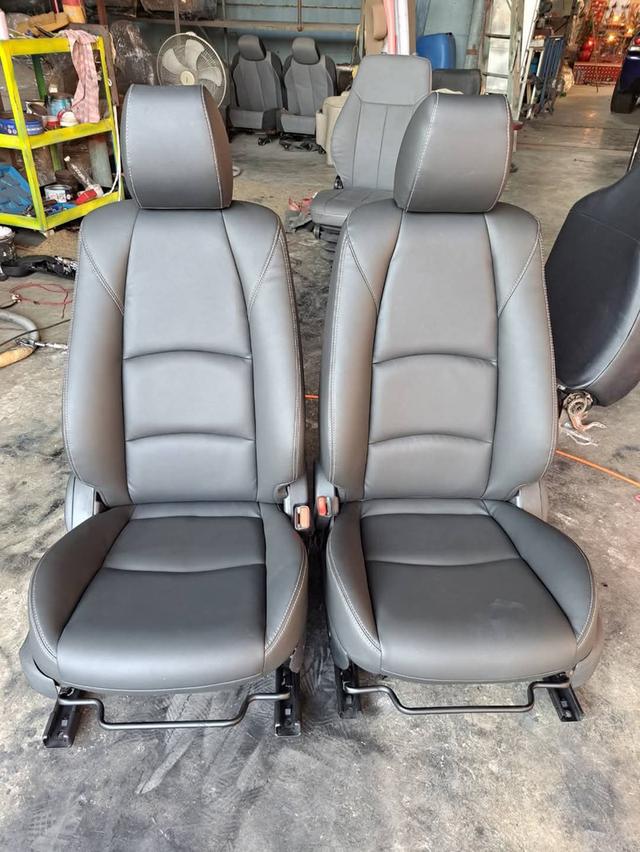 เบาะมาสด้าสกาย หนังดำหุ้มใหม่สวยกริ๊บบ✨