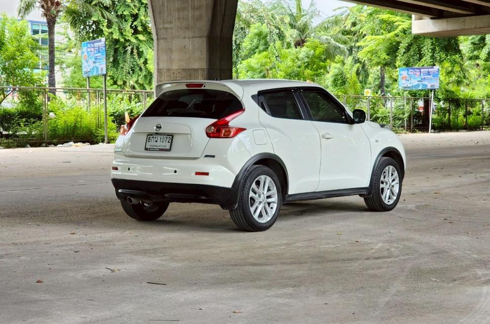 Nissan Juke 1.6 V auto ปี 2013 จด 2015