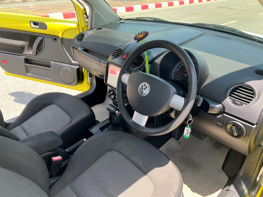 Volksawagen Beetle 1.6 2010 7