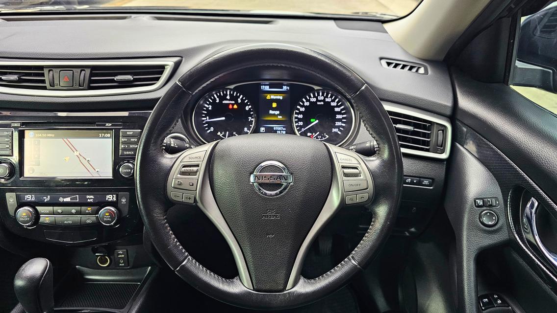 ขายรถ nissan  X-Trail 2.0V 4WD ปี 2018 สีดำ เกียร์ออโต้ รูปที่ 12