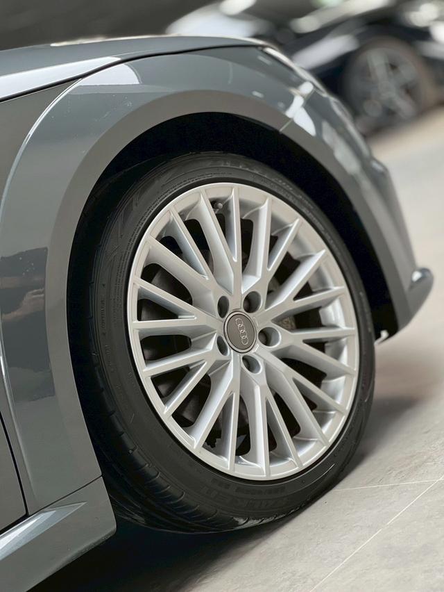 AUDI TT  8