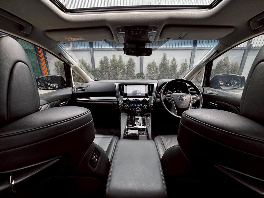 รหัสรถ LG53 For Sale : 2020 Toyota Alphard SC Package 10