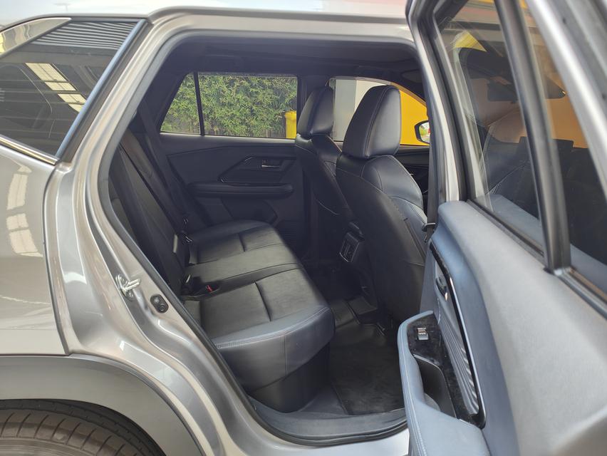 Toyota Yaris Cross 1.5 Hev Premium Luxury AT ปี 23 รูปที่ 10