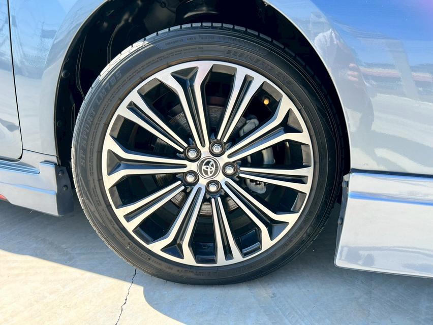 TOYOTA ALTIS 1.8 HYBRID PREMIUM ปี 2021 13