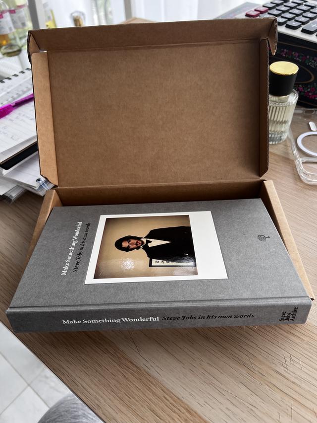 Steve Jobs 100 exemplars in the world 