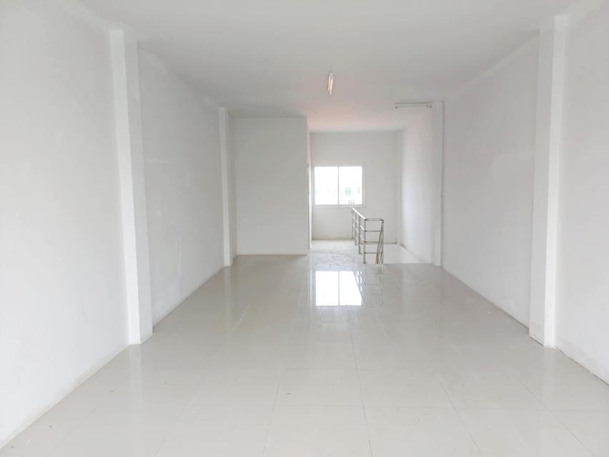 อาคารพาณิชย์ พร้อมที่ดิน กลางตัวเมืองสิงห์บุรี ติด ถนนใหญ่ อ่างทองสายเก่า 3 ชั้น + ชั้นลอย ขายถูก ชายด่วน เจ้าของขายเอง ฟรีมิเตอร์น้ำ แถมมิเตอร์ไฟ 14