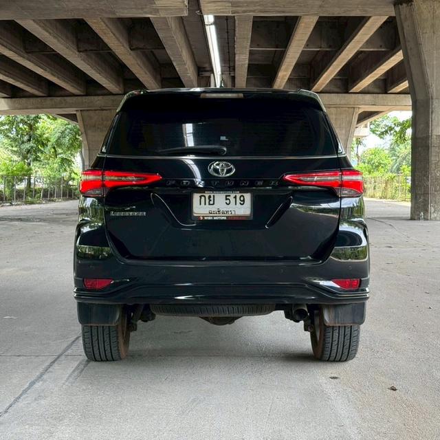 Toyota FORTUNER 2.4 Legender 2WD AT ปี 2022 6