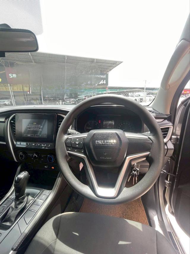 ขาย Isuzu MU-X 1.9 Active ปี23 9